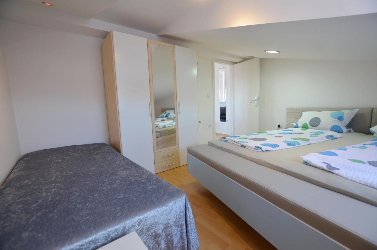 Apartment Zdenac Rovinj Exterior photo